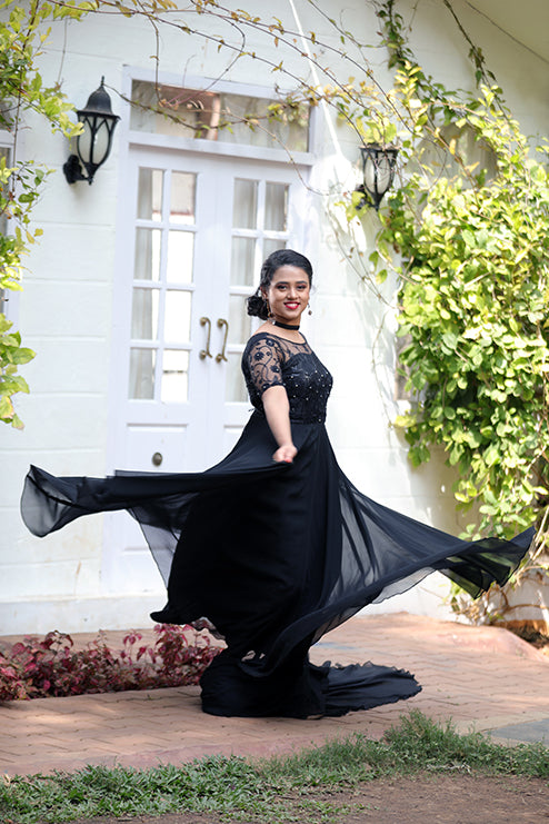 Pree Wedding Black Colour Long Tail Gown