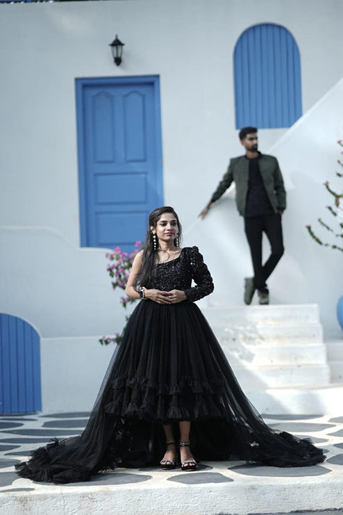 Pre Wedding Long Tail Gown Orrenge Colour