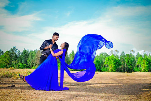 Pre Wedding And Maternity Premiam Blue Tail Gown