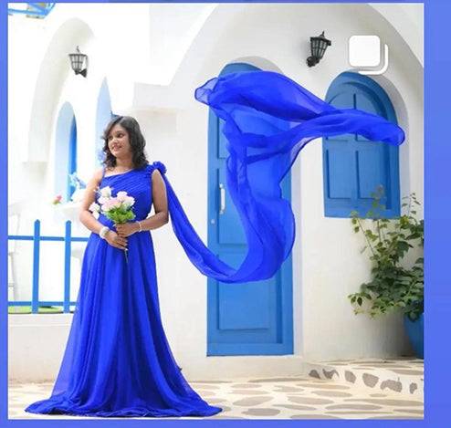 Pre Wedding And Maternity Premiam Blue Tail Gown