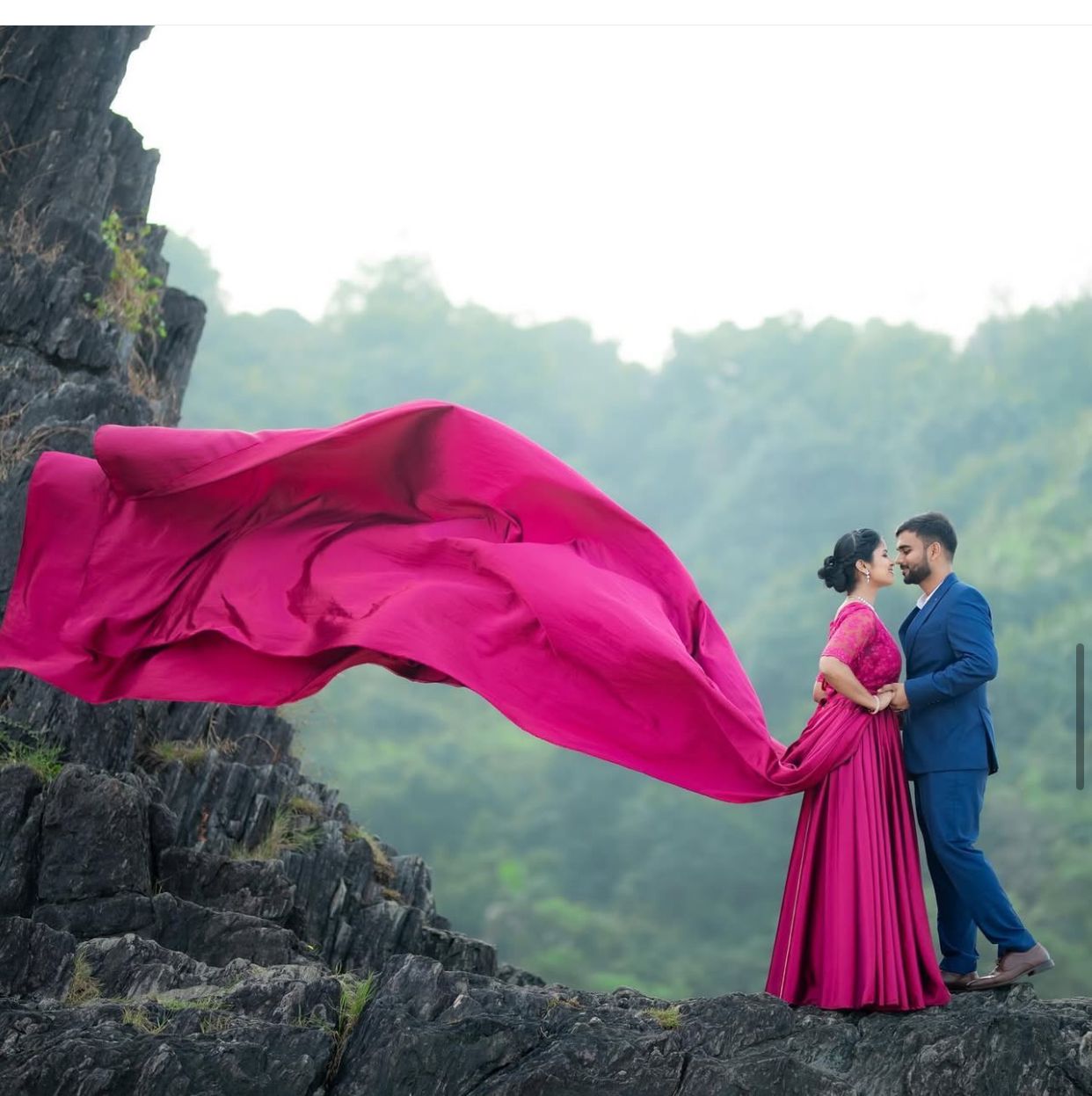Pre Wedding Long Tail Gown Pink Colour