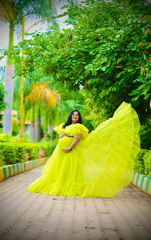 maternity Premiam Green Gown