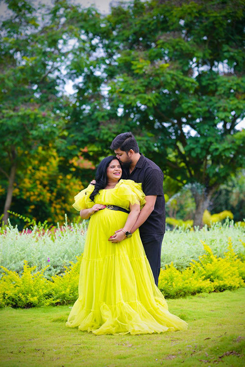 maternity Premiam Green Gown